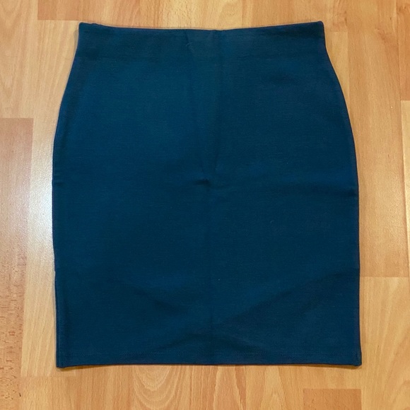 NWOT Aritzia Sunday Best Primrose Skirt Blue XXS - Picture 2 of 4
